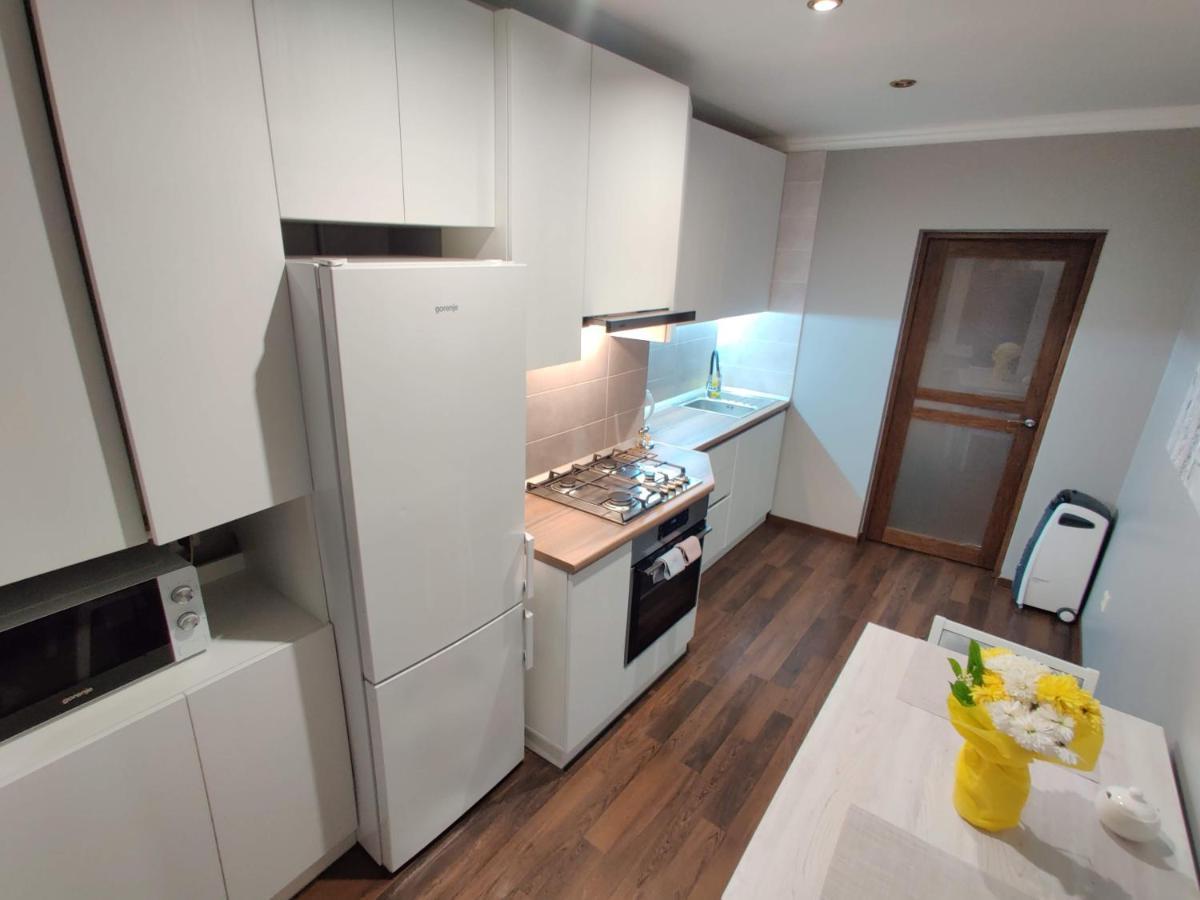 Micromegas Apartments Chernivtsi Ngoại thất bức ảnh