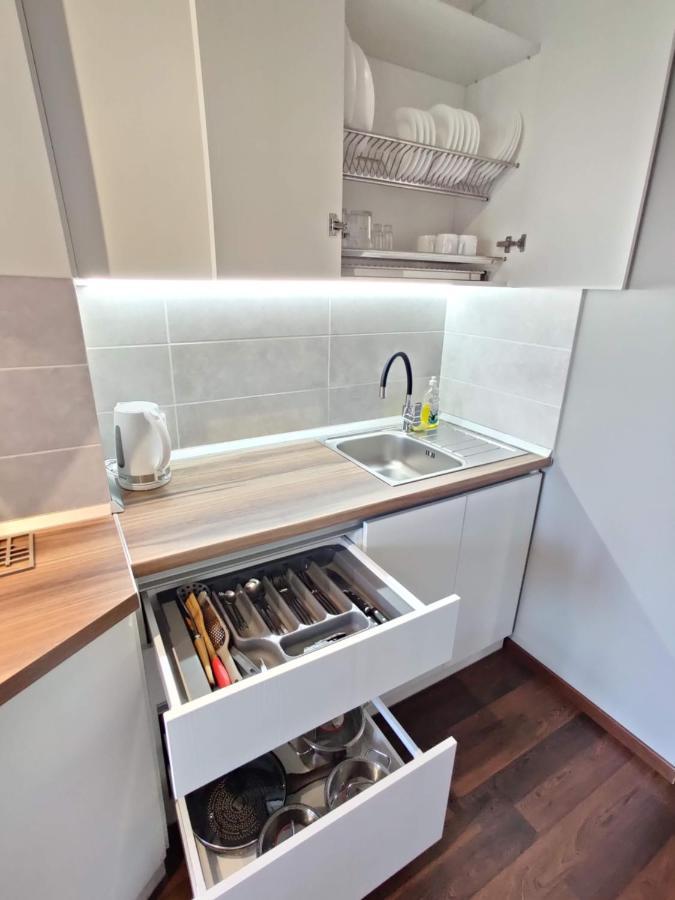 Micromegas Apartments Chernivtsi Ngoại thất bức ảnh
